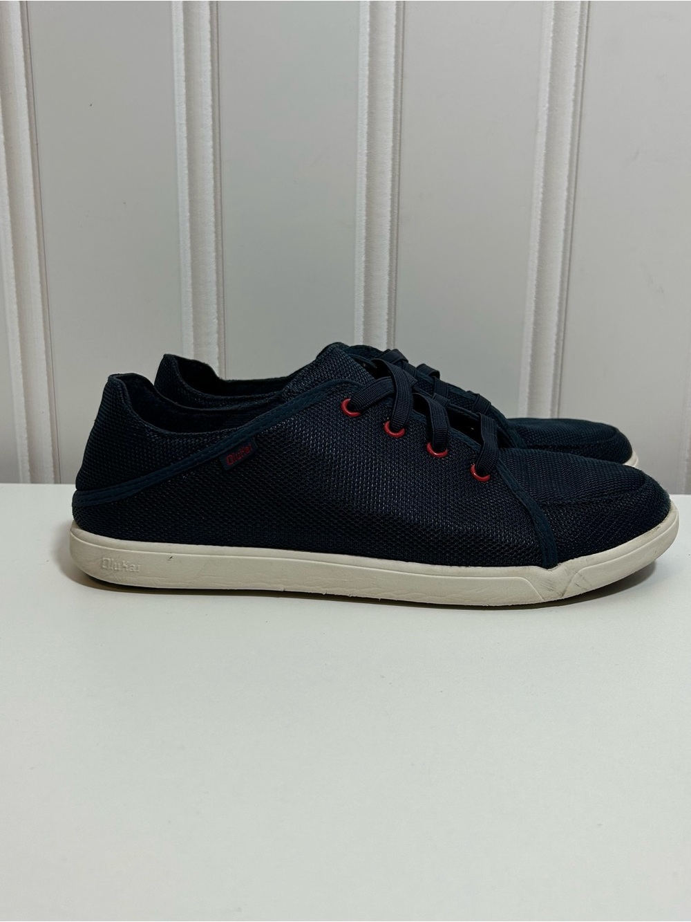 Olukai li maka boys blue lace sneakers